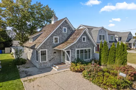 41 Saltaire Dr, Old Saybrook, CT 06475