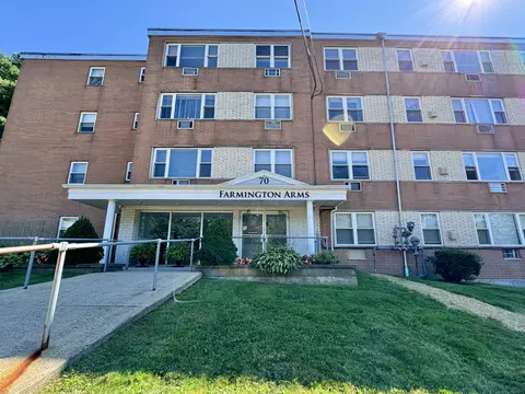 70 Farmington Ave #3K, New London, CT 06320
