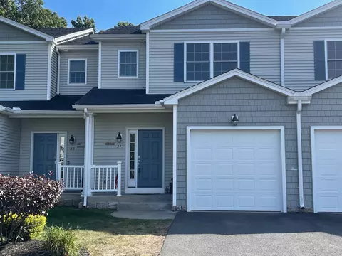 34 Gianna Dr #34, Manchester, CT 06042