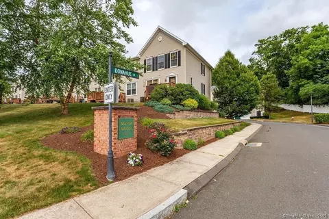 12 Nolan Cir #12, Manchester, CT 06042