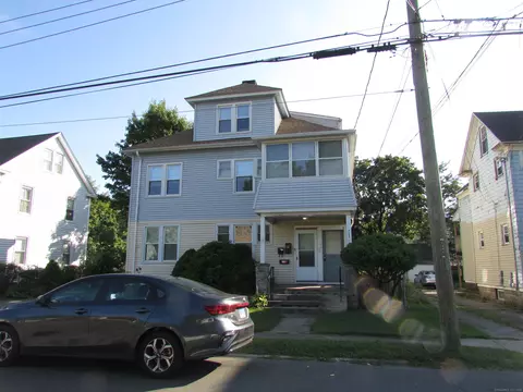 34 Bradley Ave, Hamden, CT 06514