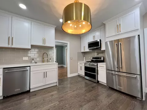 51 Monroe St, Hartford, CT 06114