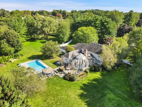 206 Dudley Rd, Wilton, CT 06897