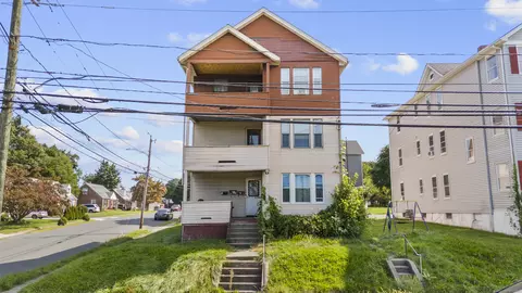 913 East St, New Britain, CT 06051