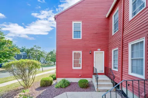 8 Riverview Dr #D, East Windsor, CT 06088