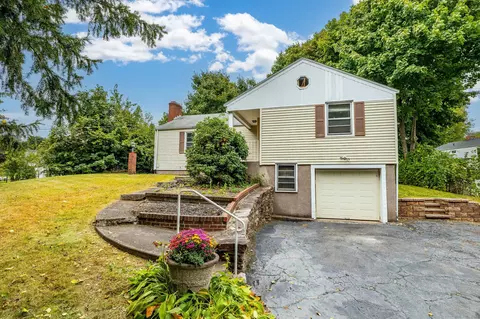 23 Kimball Rd, Wethersfield, CT 06109
