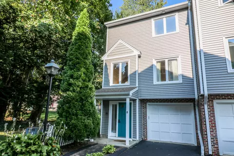 3430 Madison Ave #8, Bridgeport, CT 06606