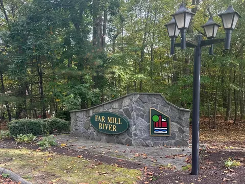 25 Happy Hollow Cir #A, Stratford, CT 06614