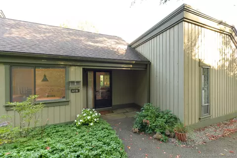 417 Heritage Vlg # B, Southbury, CT 06488