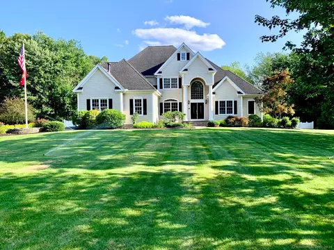12 Vintage Ln, South Windsor, CT 06074