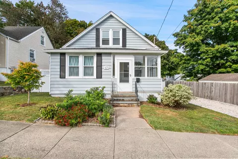 17 Cove St, West Haven, CT 06516