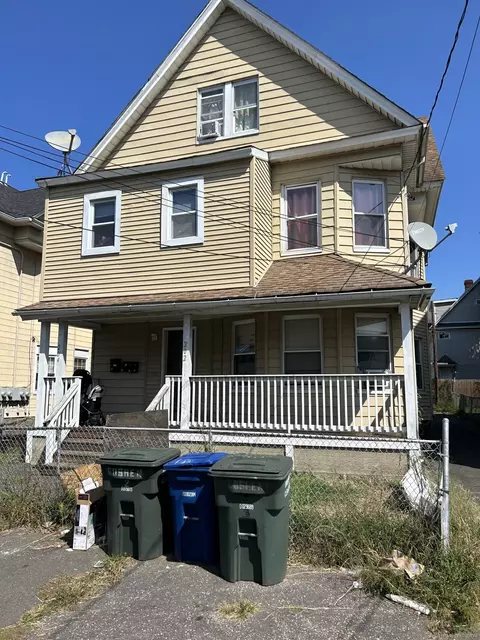202 6th St, Bridgeport, CT 06607