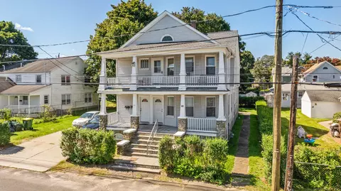 40 Geddes Ter, Waterbury, CT 06708