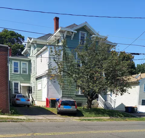 330 Center St, Meriden, CT 06450