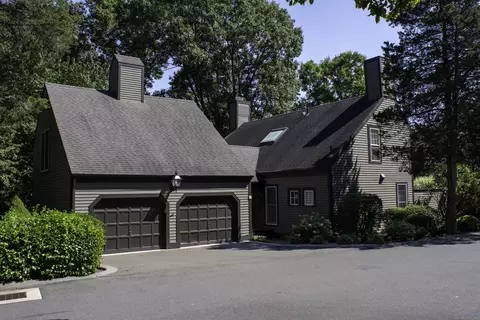 25 Long Hill Farm, Guilford, CT 06437