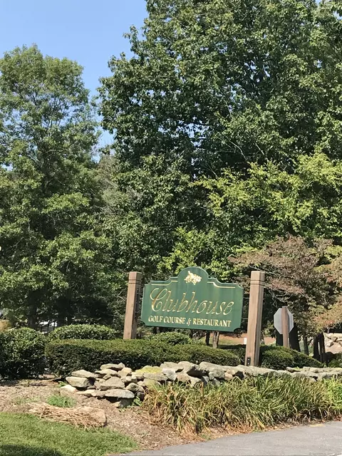 32 Mallard Dr #17-B, Farmington, CT 06032