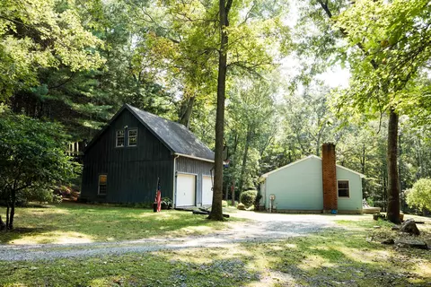 12 Mountain Laurel Ln, Chaplin, CT 06235