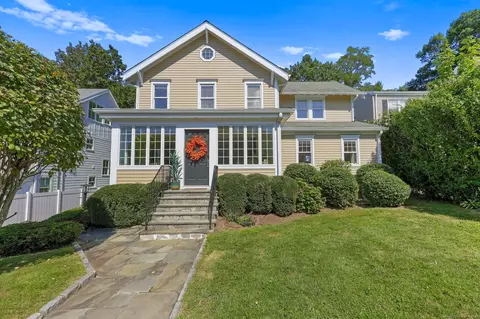 275 Bruce Park Ave, Greenwich, CT 06830