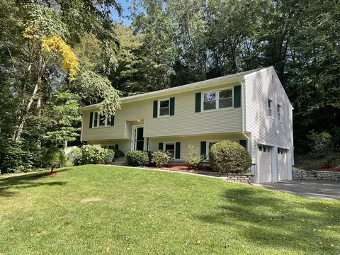 337 Peter Rd, Southbury, CT 06488