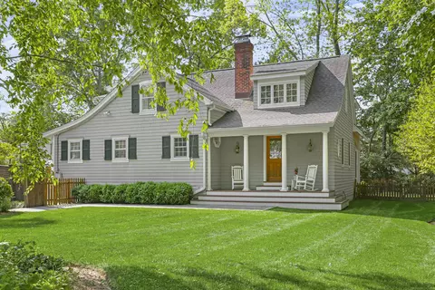 2 Memory Ln, Norwalk, CT 06853