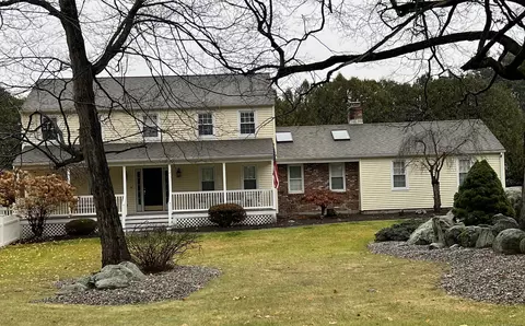 444 Country Club Rd, Cheshire, CT 06410