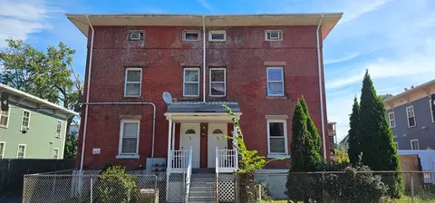 32-34 Wolcott St, Hartford, CT 06106
