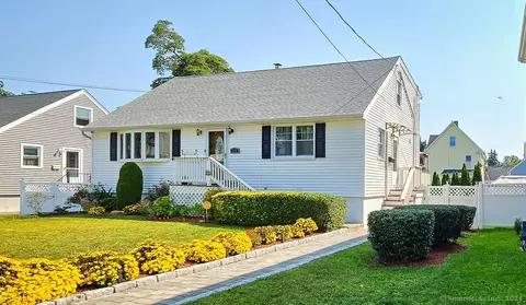 315 Birmingham St, Bridgeport, CT 06606