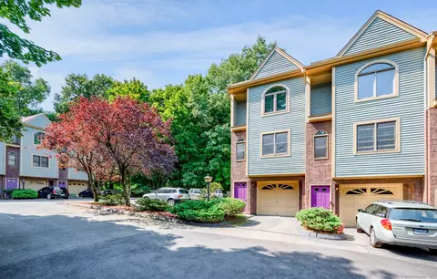 23 Rock Hill Rd #F, New Haven, CT 06513