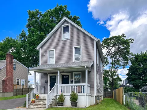 11 Sable St, Norwalk, CT 06854