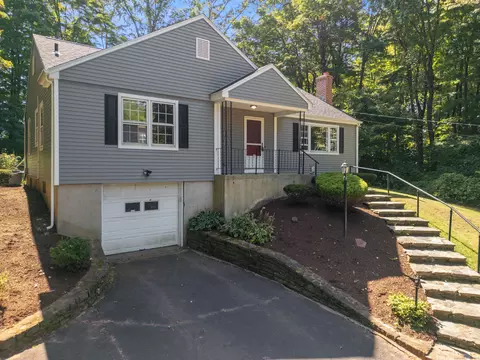 2000 Main St, Newington, CT 06111