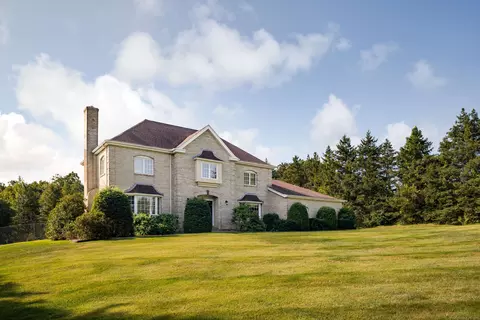 436 N Lake St, Litchfield, CT 06759