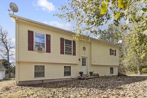 124 Clark Gates Rd, East Haddam, CT 06469