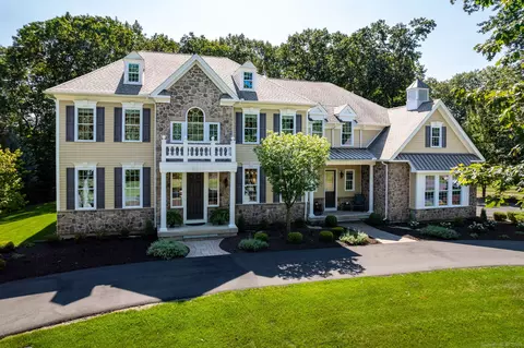 337 Northington Dr, Avon, CT 06001