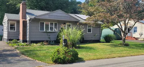 22 Marlson Rd, Meriden, CT 06450