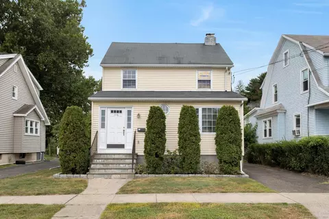 116 Culloden Rd, Stamford, CT 06902