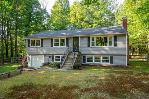 203 Hartland Blvd, Hartland, CT 06027