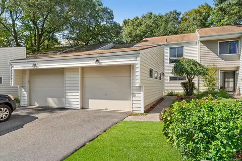 47 Currier Way #47, Cheshire, CT 06410