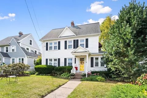 36 Wellington Rd, Manchester, CT 06040