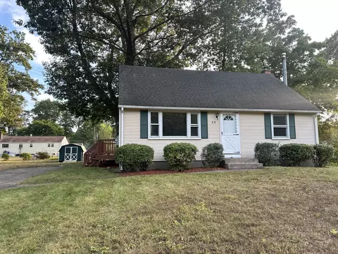 23 Donna St, Enfield, CT 06082