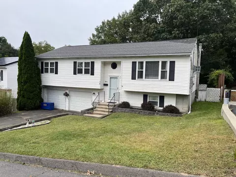 15 Oliver Ave, Waterbury, CT 06705