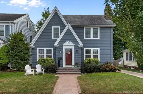 74 Ardmore St, Hamden, CT 06517