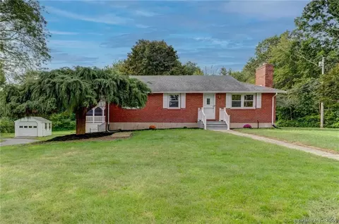 1 Fernwood Dr, Bolton, CT 06043