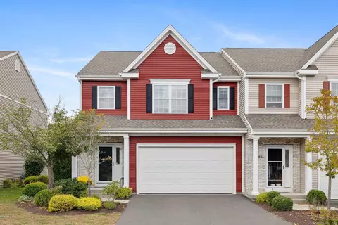 50 Bridlewood Ln #50, Vernon, CT 06066