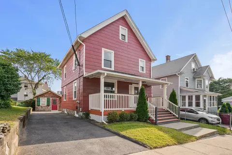 32 Frederick St, Naugatuck, CT 06770