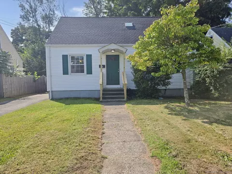 150 Pearl Ave, Hamden, CT 06514