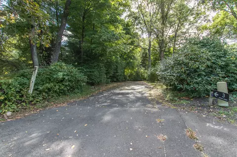 3 Viking Grn, Westport, CT 06880