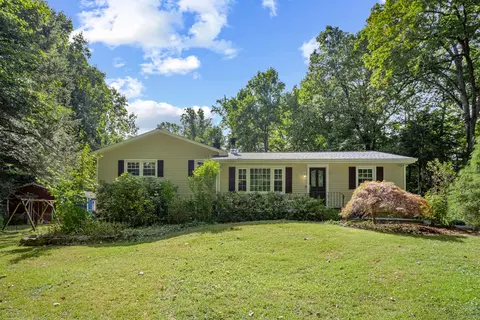 6 Lenora Ln, Redding, CT 06896