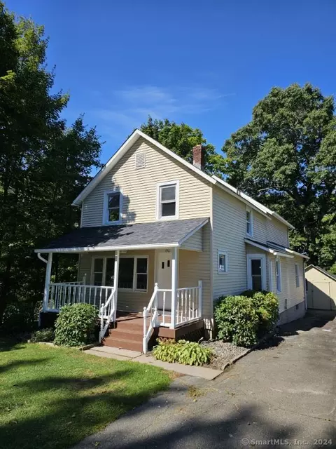 196 Vernon St, Manchester, CT 06042
