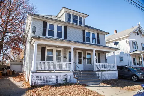 2 Chestnut St, Windsor Locks, CT 06096
