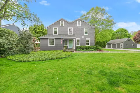 88 Kings Hwy S, Westport, CT 06880